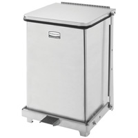 Defenders<sup>®</sup> Square Step Can with Liner, Stainless Steel, 4 US gal. Capacity JE753 | Caster Town
