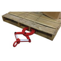 Heavy Duty Pallet Puller, 16 lbs. Weight, 5" Jaw Opening, 6000 lbs. Pulling Capacity, 2" Jaw Height MO018 | Caster Town