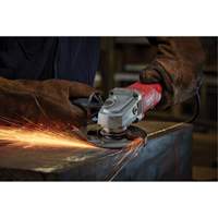 Small Angle Grinder, 4-1/2", 120 V, 11 A, 12000 RPM UAD692 | Caster Town